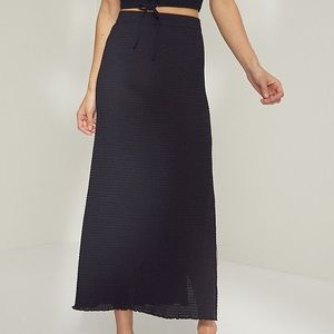 Aritzia Verona Skirt